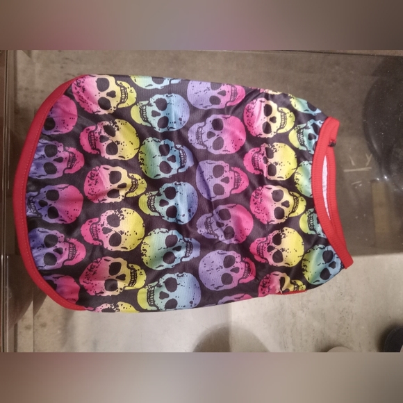 Multi-colored Skull Heads dog tshirt - Picture 2 of 2